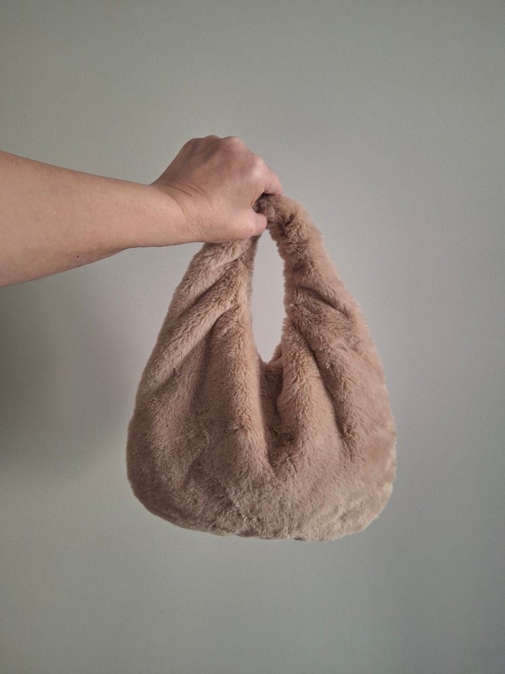 Bej Kürklü Kadın El Çantası - Görsel 3