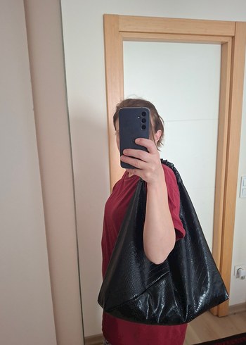 Siyah Yılan Derisi Desenli Deri Çanta #elemeği - Görsel 5