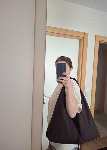 Çift Taraflı Üçgen Çanta ##elemeği - Görsel 4