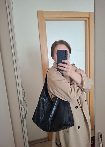 Siyah Deri Yılan Desenli Tokalı Kadın Çanta - Görsel 2