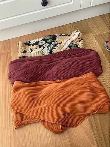 3 adet Freshscarfs piliseli eşarp