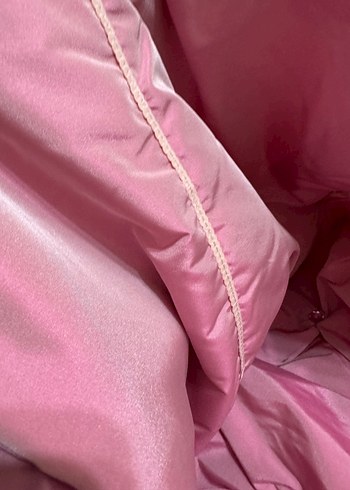 İşlemeli Pembe Parlak Yatak Örtüsü - Görsel 8