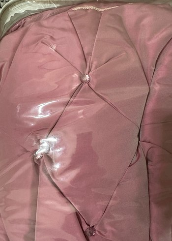 İşlemeli Pembe Parlak Yatak Örtüsü - Görsel 4