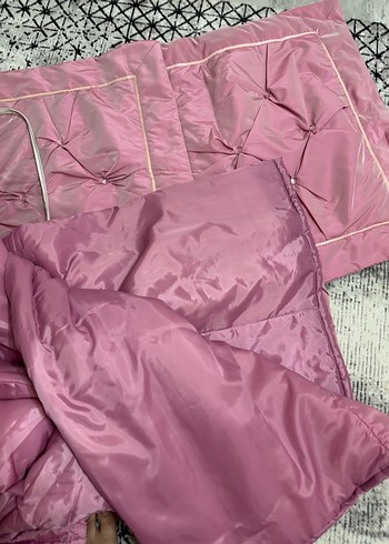 İşlemeli Pembe Parlak Yatak Örtüsü - Görsel 6