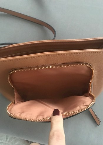 Taba suni Deri Kadın Çanta Fermuarlı - Görsel 2