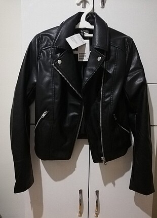 Etiketli h&m siyah deri ceket