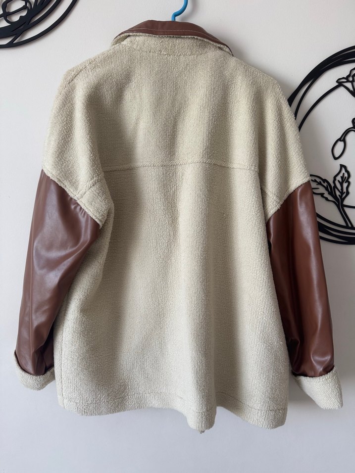 Kahverengi Deri Detaylı Kadın Kısa Mont - Görsel 3