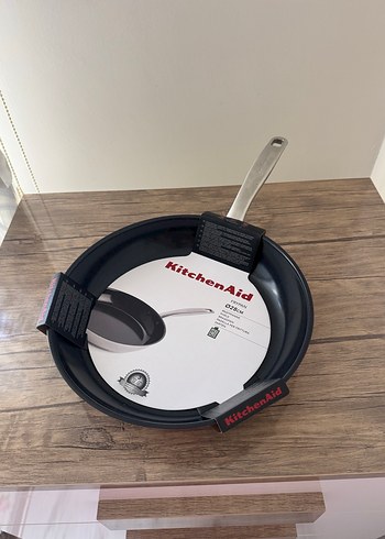 KitchenAid Siyah Tava 28 cm - Görsel 3