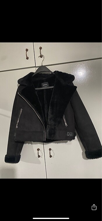 Stradivarius mont