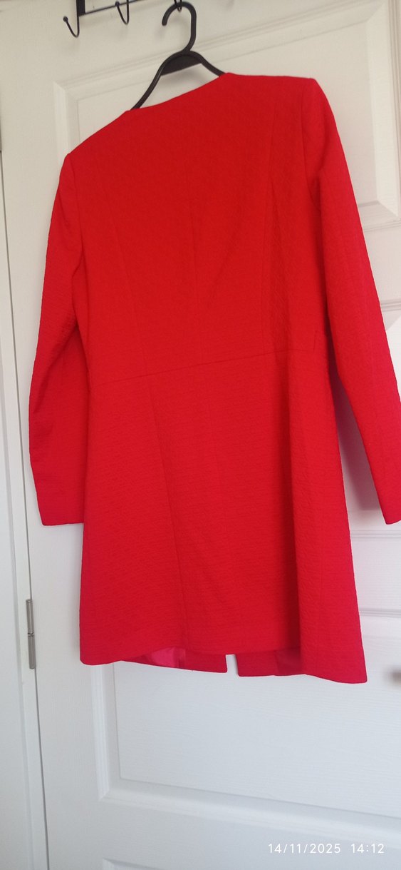 Düğmeli Kırmızı ekol ceket - Görsel 5