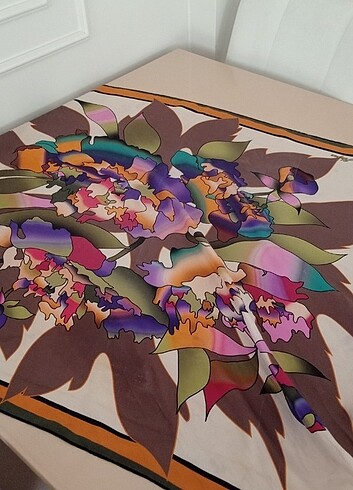 Beden çeşitli Renk Orjinal Silk home esarp