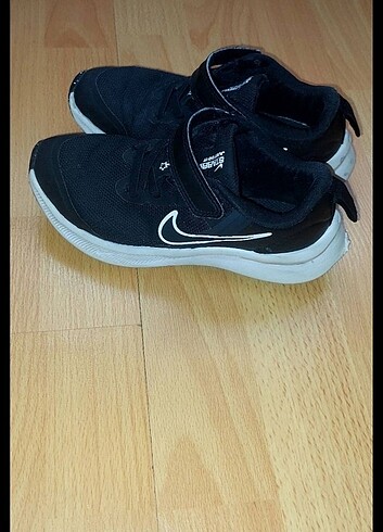 30 Beden siyah Renk Cocuk nike