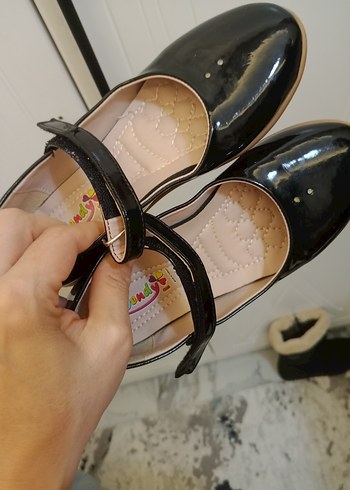 Kız Çocuk Siyah Rugan Tokalı Bale Ayakkabısı - Görsel 2