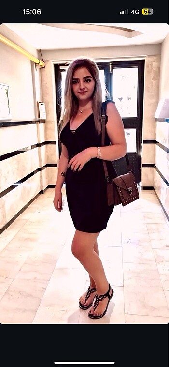 Siyah elbise