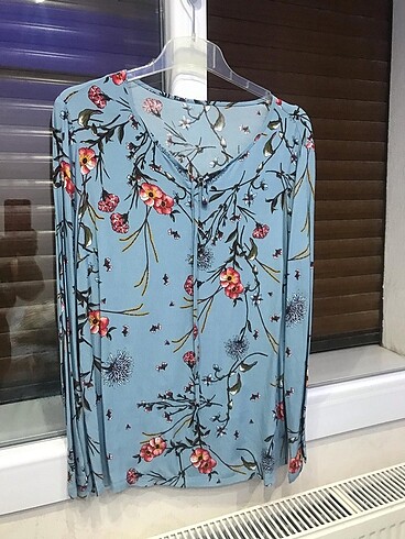 Zara Çiçekli hırka
