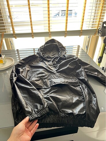 Zara yağmurluk - Görsel 3