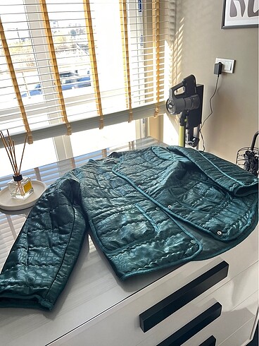 Petrol yeşili mont - Görsel 3