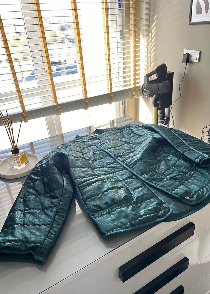 Petrol yeşili mont - Görsel 3