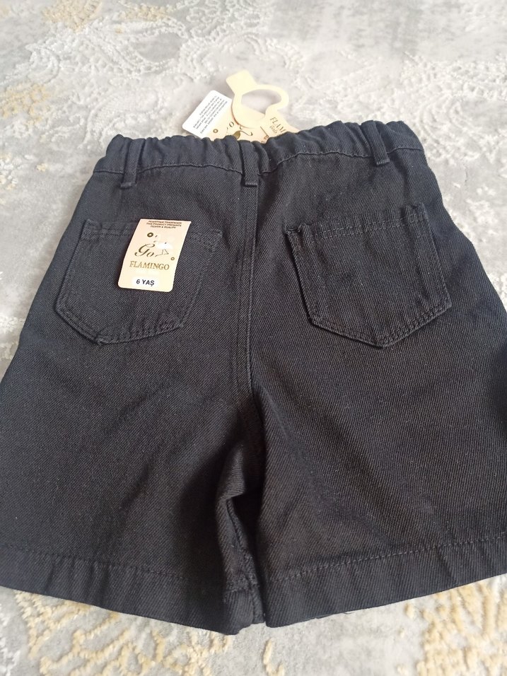 Kız Siyah Düğmeli Denim Şort - Görsel 3