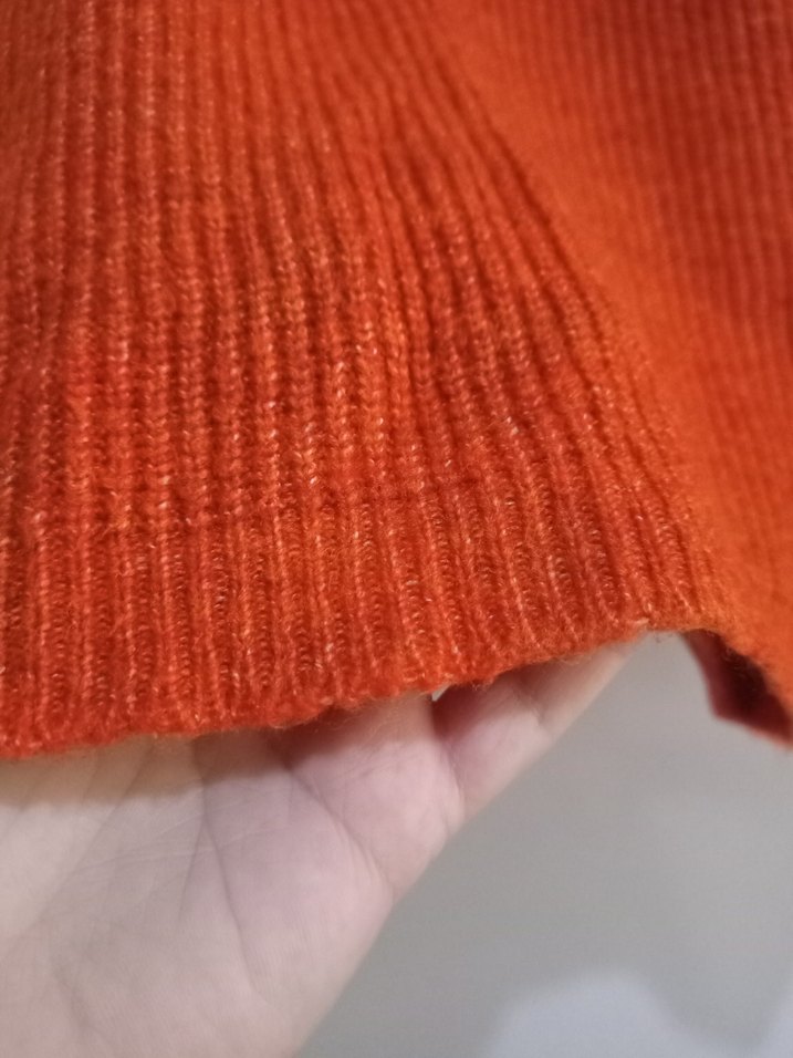 Turuncu Yarım Fermuarlı Yüksek Yaka Triko Kazak - Görsel 4