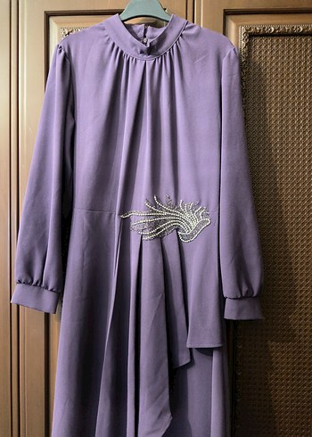 Mor Tesettür Drape İşlemeli Abiye Elbise - Görsel 4