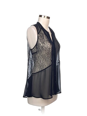 Guess Guess Bluz %70 İndirimli.