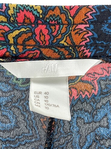 44 Beden çeşitli Renk H&M Düz Kesim %70 İndirimli.