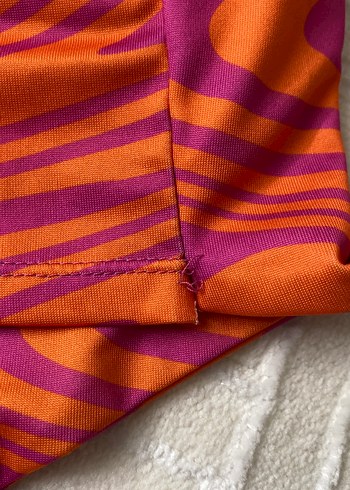 Renkli V Yaka İp Askılı Büstiyer - Görsel 3