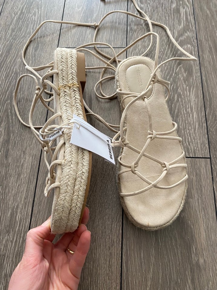 Bej Süet Dolgu Topuklu Kadın Sandalet - Görsel 3