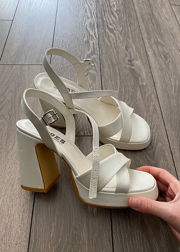 Beyaz Platform Topuklu Kadın Abiye Ayakkabı - Görsel 2