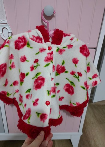 Kız Çocuk Kapüşonlu Çiçekli Pelerin - Görsel 3