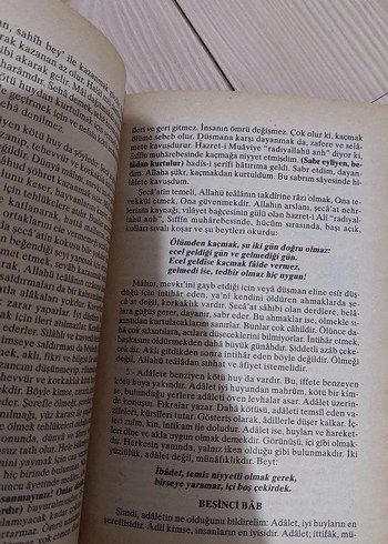 Üç Dini Kitap: Namaz, İman, İslam Ahlakı - Görsel 3