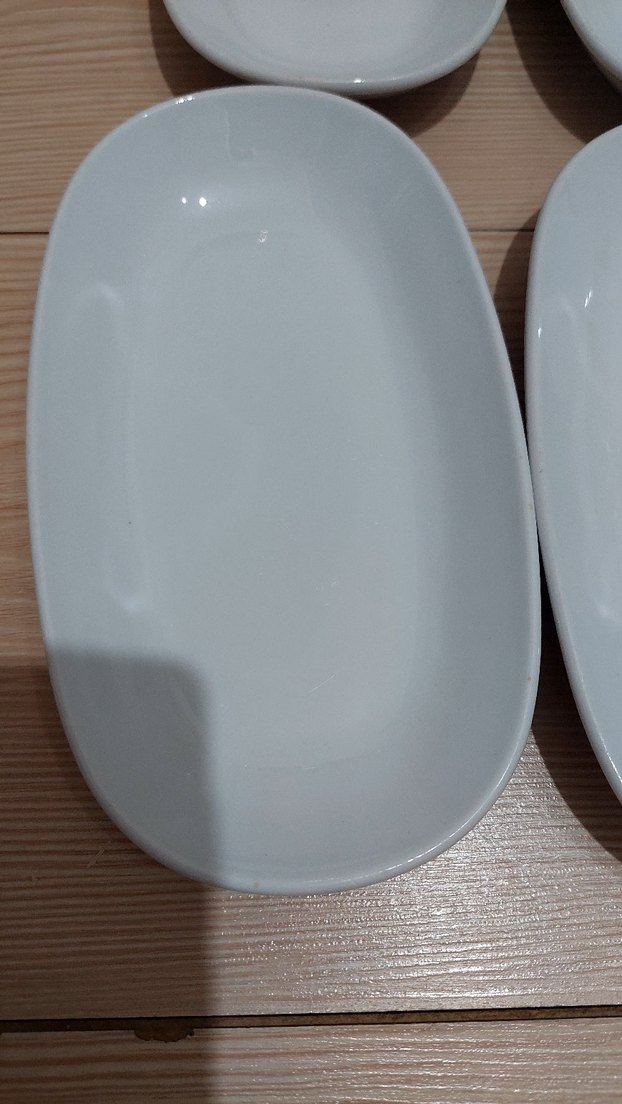 4 adet küçük boy porselen tabak - Görsel 2