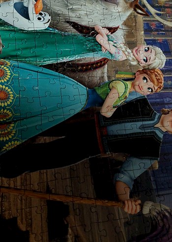 Disney Frozen 200 Parça Çocuk Puzzle - Görsel 3