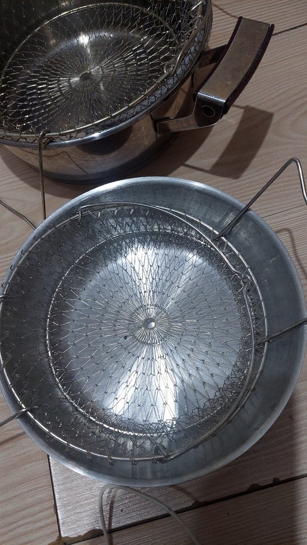 22 ve 18 cm çelik tel süzgeç - Görsel 3