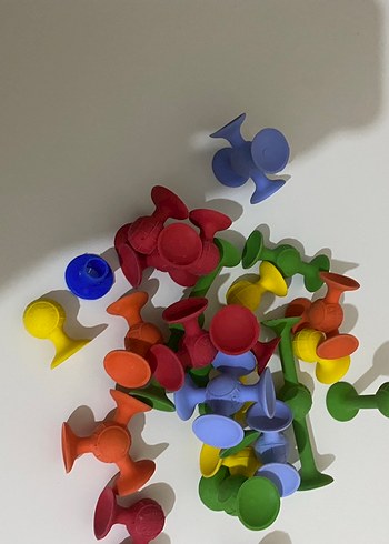 Renkli Plastik vantuz oyuncak - Görsel 3