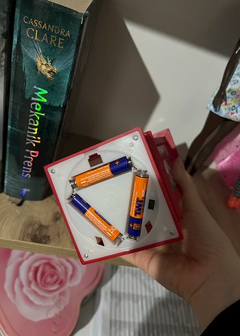 Renkli Kırmızı Noel Temalı Mumluk - Görsel 2