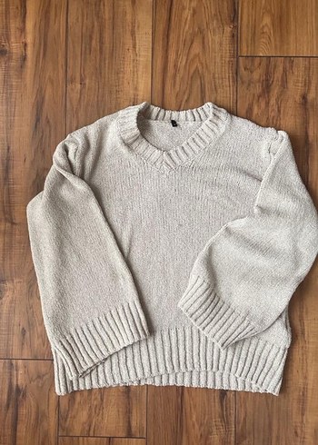 Bej V Yakalı Örgü Kadın Kazak - Görsel 4