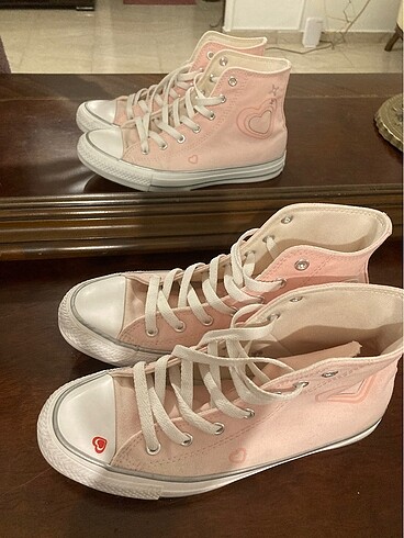 Orijinal pembe converce