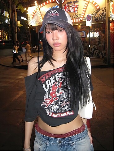Dusuk Omuz Salas T-Shirt