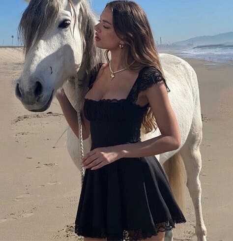s Beden siyah Renk Dantel Detay Siyah Mini Elbise