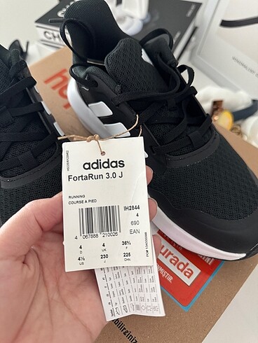 Adidas Adidas kadın yürüyüş ayakkabısı