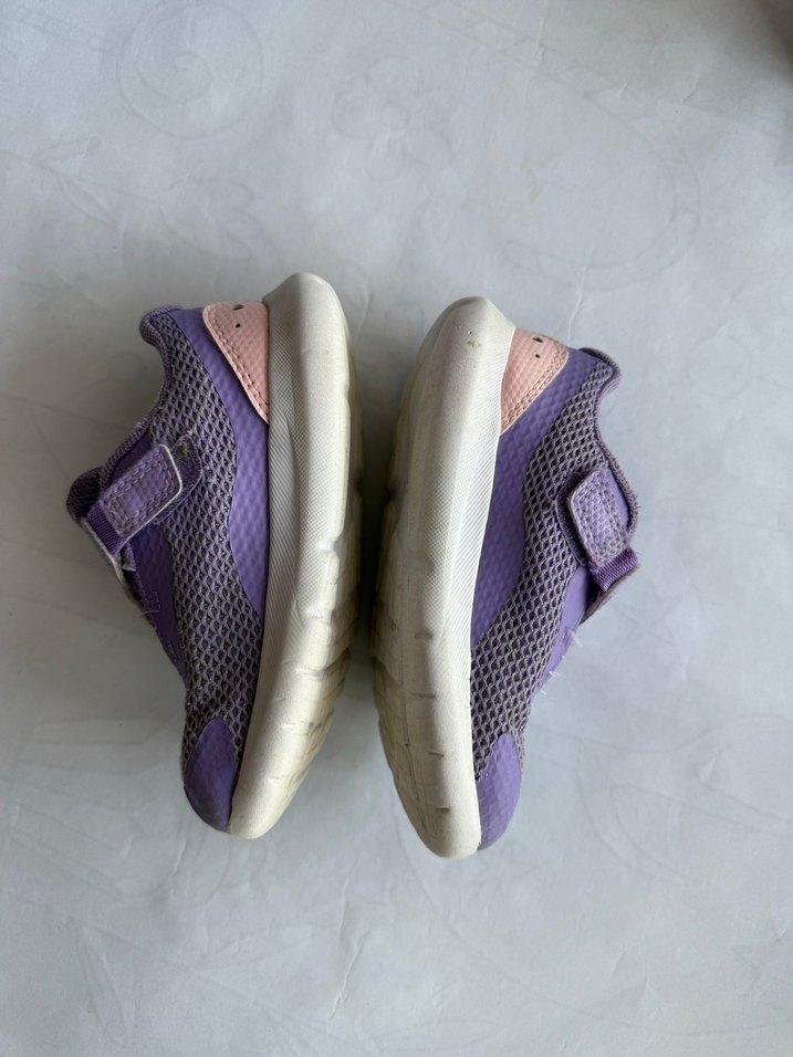 Under armour Kız Çocuk Mor Cırt Cırtlı Spor Ayakkabı 26 numara - Görsel 2