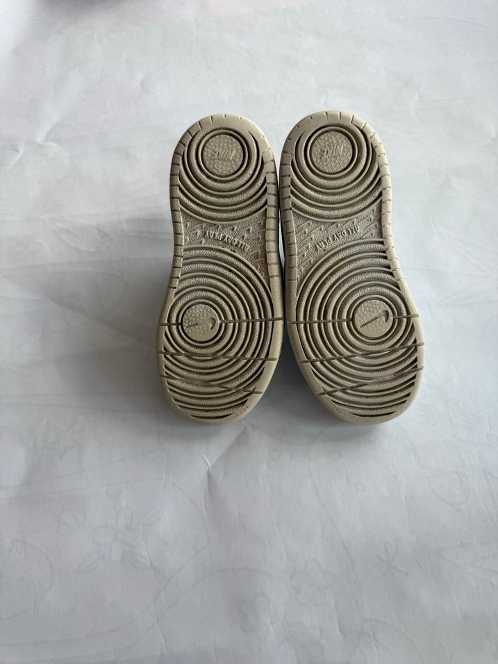 Nike Beyaz Çocuk Spor Ayakkabı 26 numara - Görsel 4