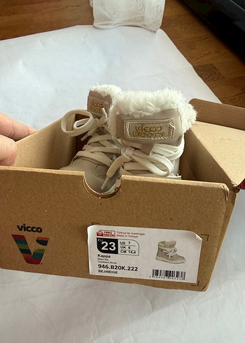 Vicco Kız Çocuk Bej Kürklü Bot 23 numara - Görsel 4