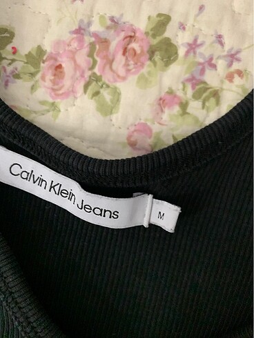 m Beden Calvin Klein Üst