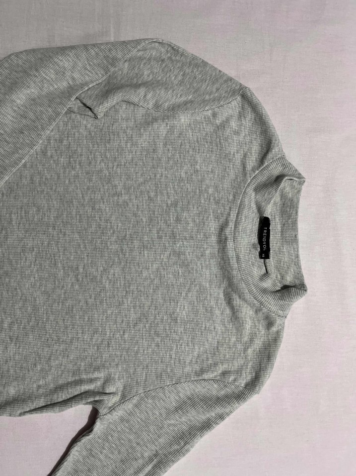 Trendyolmilla Gri Bluz - Görsel 3