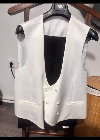 Düğmeli Beyaz Erkek Yelek kiğılı - Görsel 2