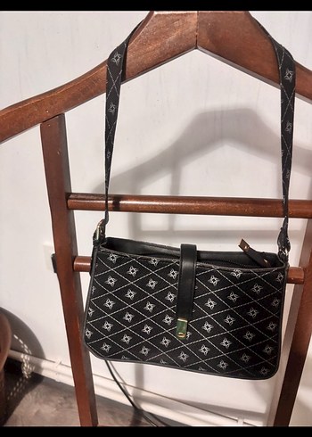 Siyah Deri Tokalı Kadın Çanta - Görsel 2