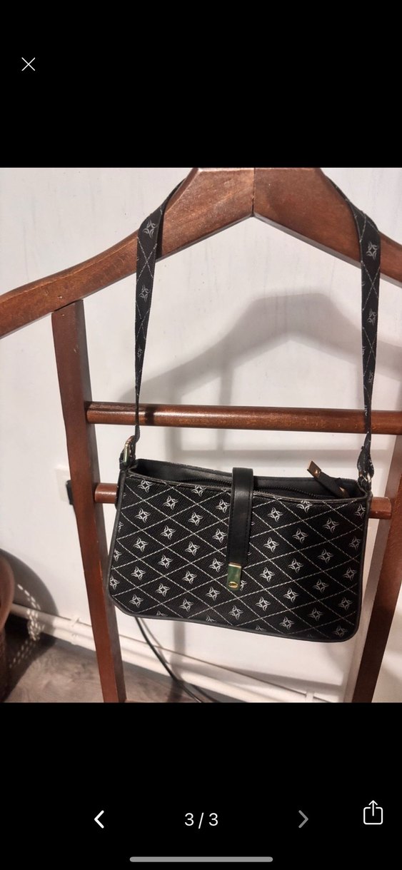 Siyah Deri Tokalı Kadın Çanta - Görsel 2